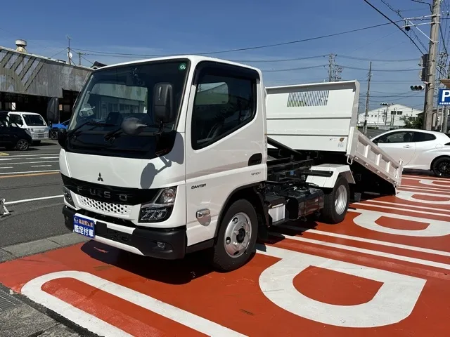 キャンター(三菱)３ｔ ローダースライドダンプレンタ登録済未使用車 1