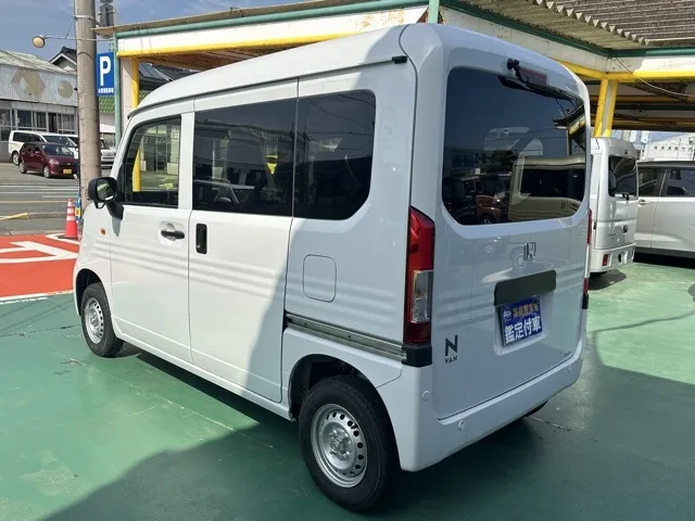 N-VAN(ホンダ)Gタイプ AT ４WD届出済未使用車 2