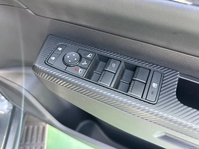 トライトン(三菱)GLS中古車 12