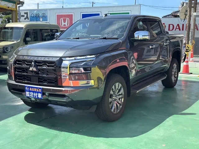 トライトン(三菱)GLS中古車 1