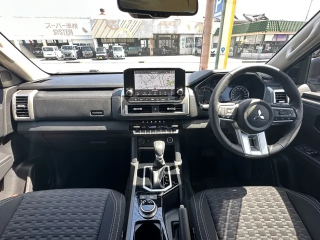 トライトン(三菱)GLS中古車 4