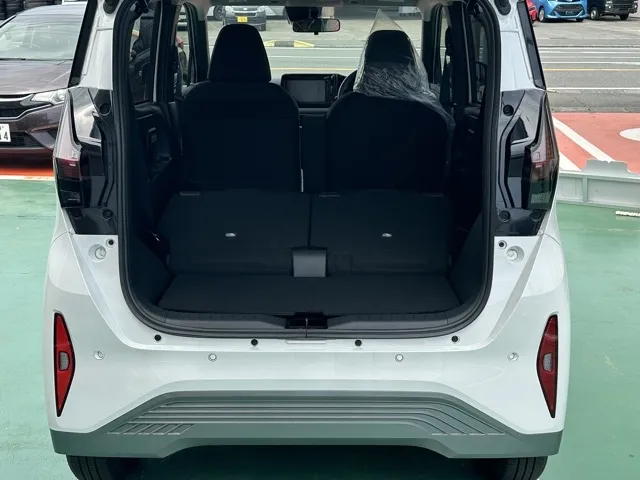 サクラ(ニッサン)X中古車 8