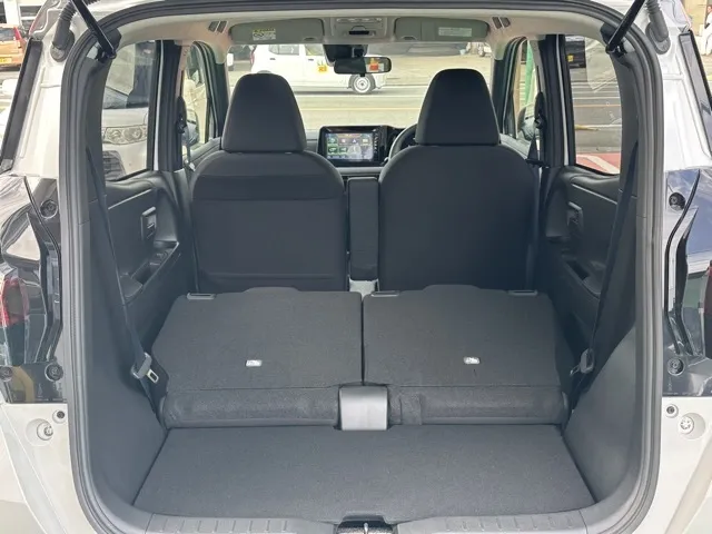 サクラ(ニッサン)X届出済未使用車 9