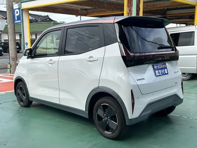 サクラ(ニッサン)X届出済未使用車 2