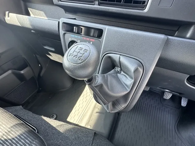 ハイゼット(ダイハツ)クルーズ 5MT中古車 19