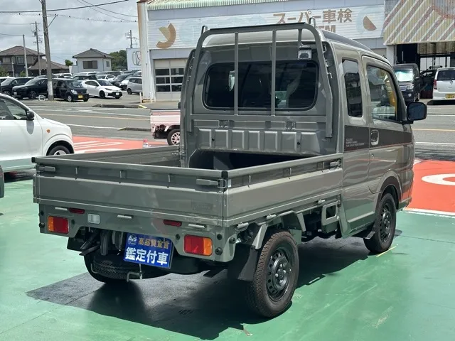キャリートラック(スズキ)スーパーキャリイXリミテッド 4WD AT届出済未使用車 10