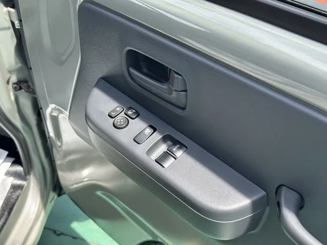 キャリートラック(スズキ)スーパーキャリイXリミテッド 4WD AT届出済未使用車 11