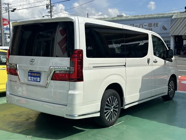 グランエース(トヨタ)G 8人中古車 10