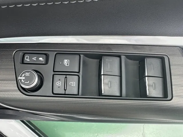 ハリアー(トヨタ)Z中古車 13