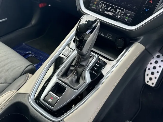 レヴォーグ(スバル)リミテッド EX中古車 14