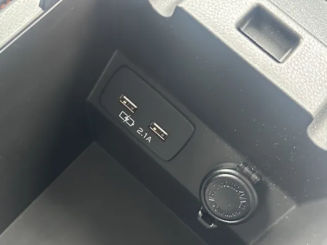 XV(スバル)2.0e-S アイサイト中古車 14