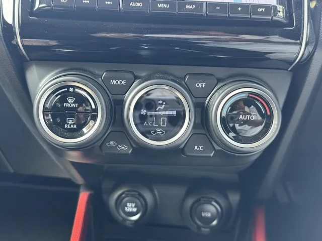 スイフト(スズキ)ベースグレード　セーフティパッケージ 全方位カメラ AT中古車 11