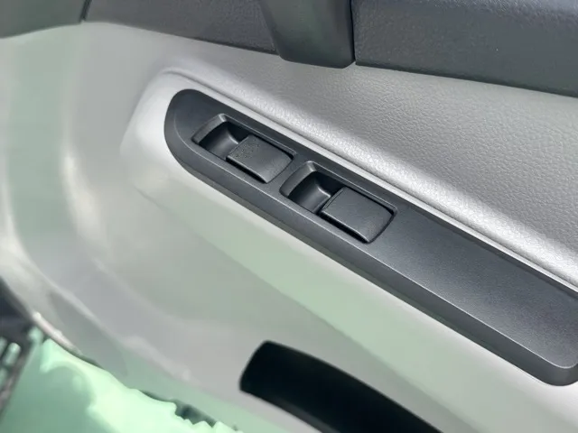 キャンター(三菱)全低床キョウカダンプ ３ｔ登録済未使用車 12
