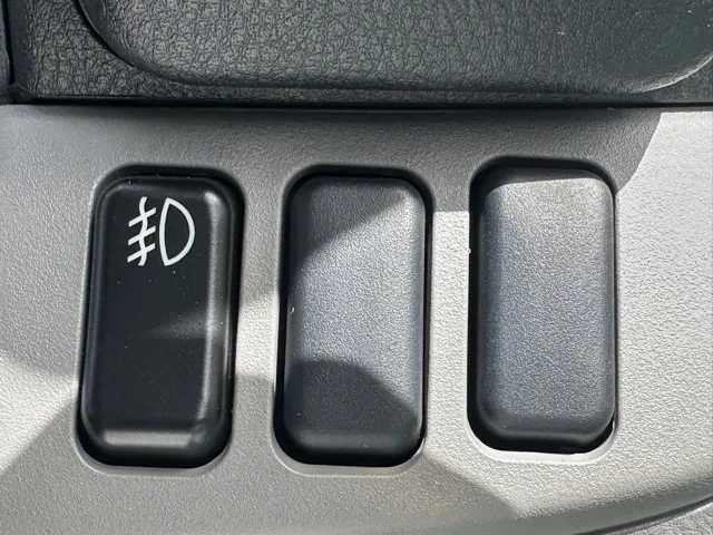 キャンター(三菱)全低床キョウカダンプ ３ｔ登録済未使用車 19