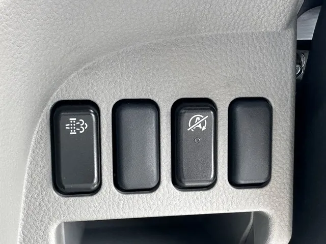 キャンター(三菱)全低床キョウカダンプ ３ｔ登録済未使用車 21