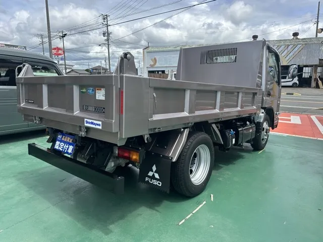 キャンター(三菱)全低床キョウカダンプ ３ｔ登録済未使用車 26