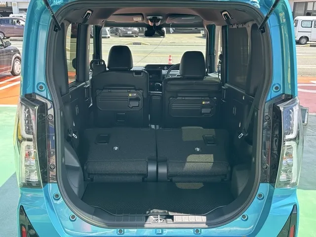 タント(ダイハツ)RS届出済未使用車 11