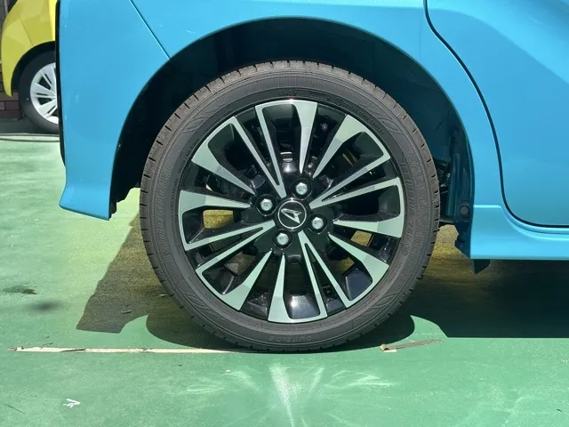タント(ダイハツ)RS届出済未使用車 13