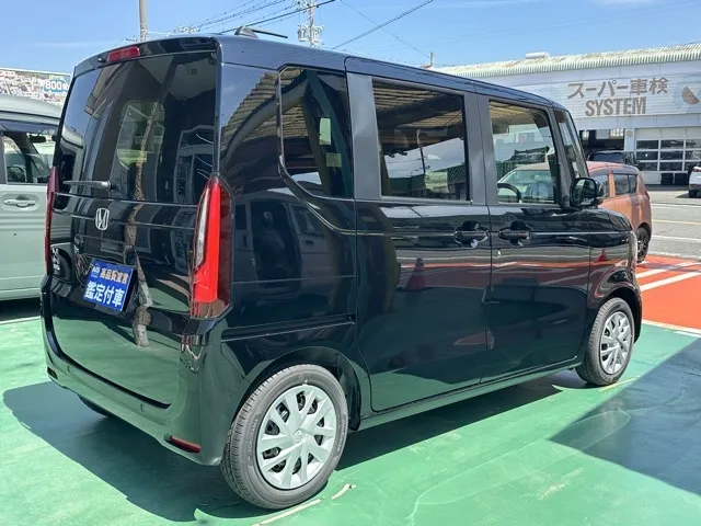 N-BOX(ホンダ)N-BOX コンフォートＰ届出済未使用車 12