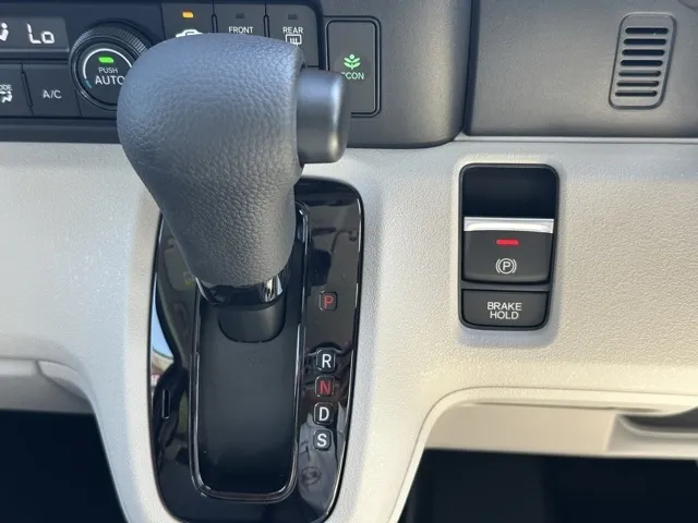 N-BOX(ホンダ)N-BOX コンフォートＰ届出済未使用車 17