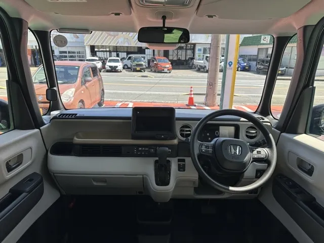 N-BOX(ホンダ)N-BOX コンフォートＰ届出済未使用車 5
