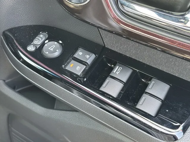 N-BOX(ホンダ)Ｌ コーディネート中古車 12