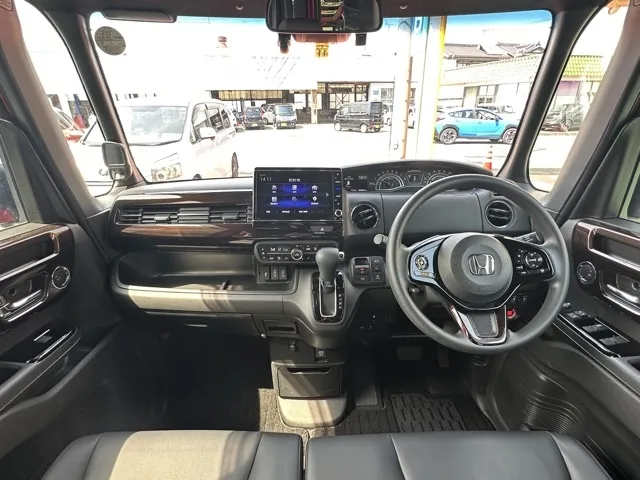 N-BOX(ホンダ)Ｌ コーディネート中古車 5