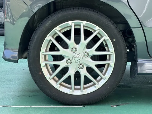 N-BOX(ホンダ)ＬターボレンタＵＰ 11