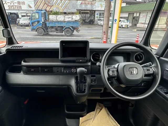 N-BOX(ホンダ)N-BOXカスタム届出済未使用車 5