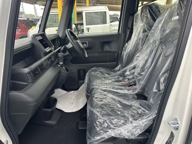 N-BOX(ホンダ)N-BOXカスタム 両側PSD届出済未使用車 3