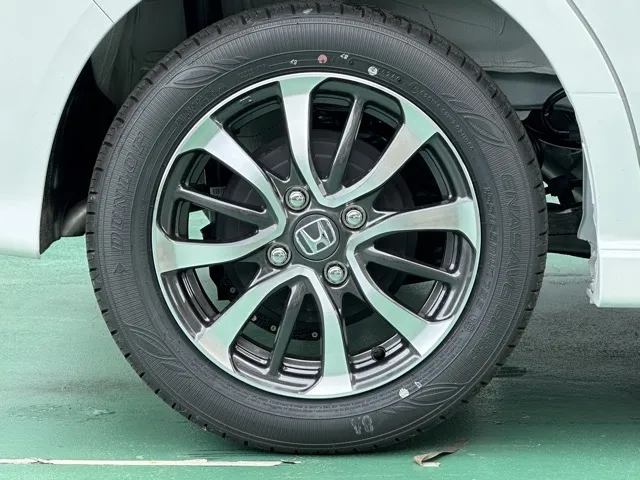 N-BOX(ホンダ)N-BOXカスタム 両側PSD届出済未使用車 13