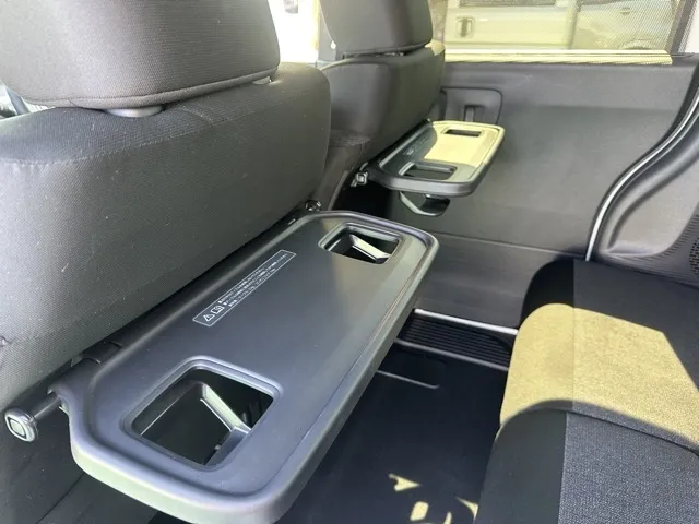 N-BOX(ホンダ)N-BOXカスタム 両側PSD届出済未使用車 8