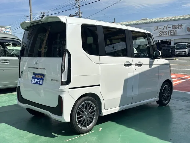 N-BOX(ホンダ)N-BOXカスタムターボ届出済未使用車 10