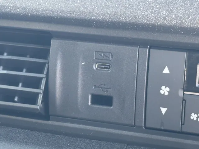 N-BOX(ホンダ)N-BOXカスタムターボ届出済未使用車 19