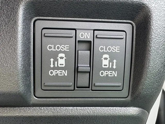 N-BOX(ホンダ)N-BOXカスタムターボ届出済未使用車 15