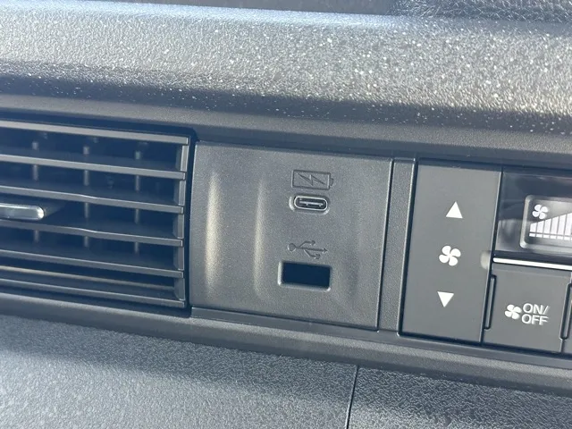 N-BOX(ホンダ)N-BOXカスタムターボ届出済未使用車 20