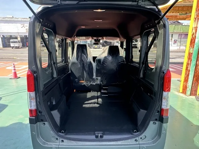 N-VAN(ホンダ)FUNターボ届出済未使用車 11