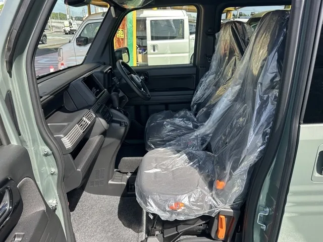 N-VAN(ホンダ)FUNターボ届出済未使用車 3