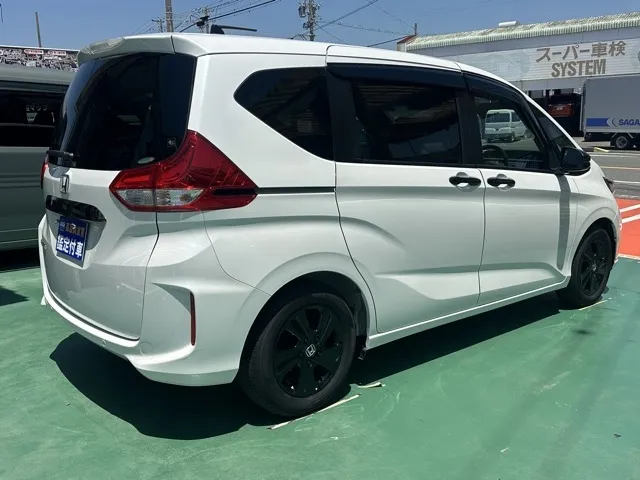フリード(ホンダ)G BLACK STYLE中古車 10
