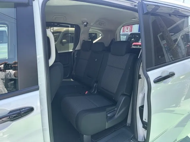 フリード(ホンダ)G BLACK STYLE中古車 4