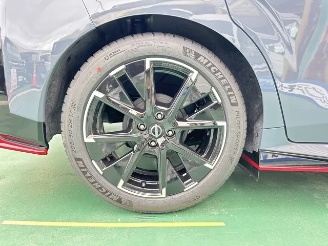 オーラ(ニッサン)ニスモ プロパイロット ナビ ワイヤレス充電登録済未使用車 11
