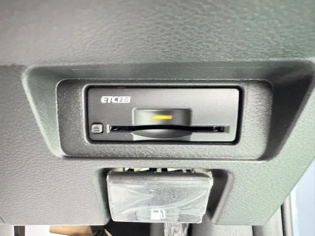 オーラ(ニッサン)ニスモ プロパイロット ナビ ワイヤレス充電登録済未使用車 18