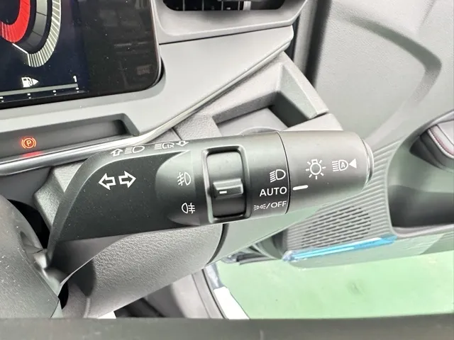 オーラ(ニッサン)ニスモ プロパイロット ナビ ワイヤレス充電登録済未使用車 19