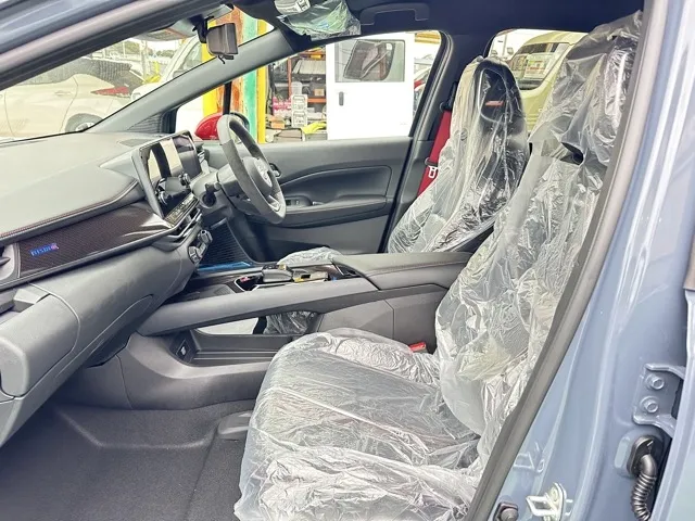 オーラ(ニッサン)ニスモ プロパイロット ナビ ワイヤレス充電登録済未使用車 3