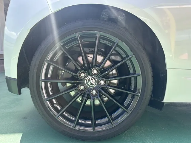 GRヤリス(トヨタ)RZ ４WD 6MT中古車 8