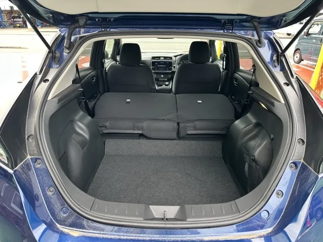 リーフ(ニッサン)Ｘ中古車 9