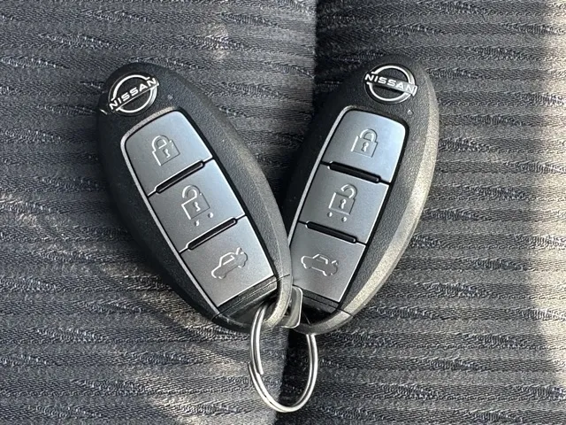 スカイライン(ニッサン)GT サンルーフ中古車 28