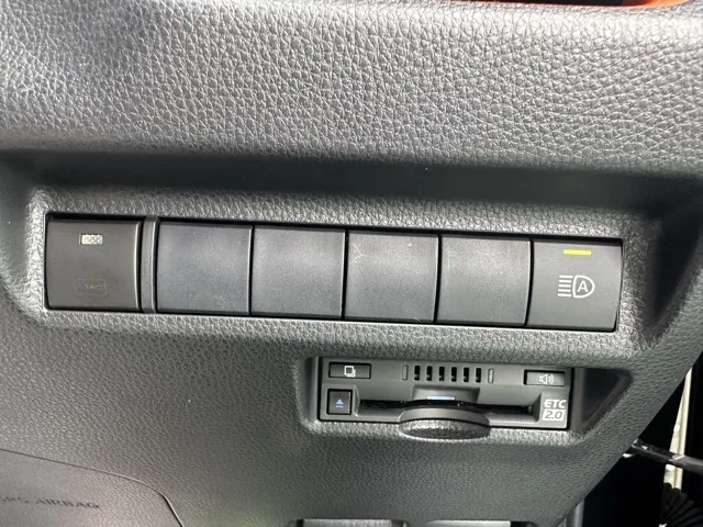 ＲＡＶ４(トヨタ)アドベンチャー4WD中古車 11