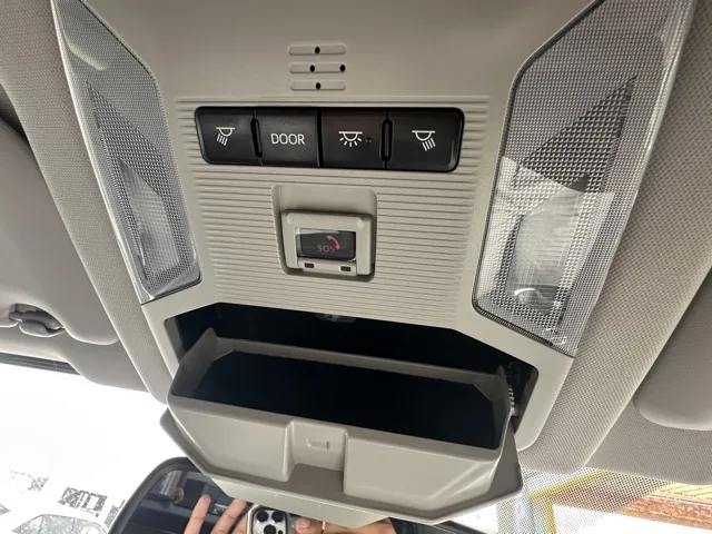 ＲＡＶ４(トヨタ)アドベンチャー4WD中古車 24
