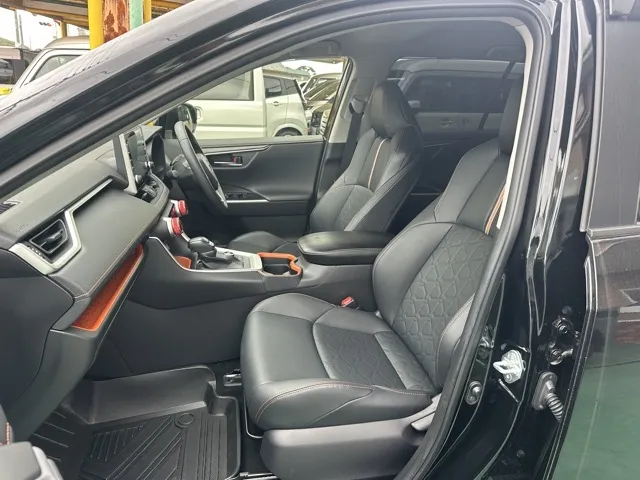 ＲＡＶ４(トヨタ)アドベンチャー4WD中古車 3